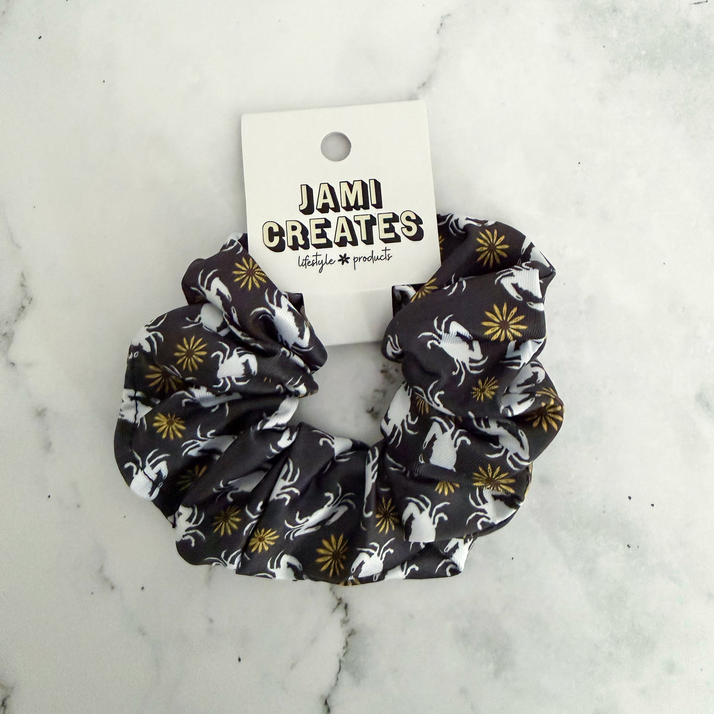 Maryland Flower Scrunchie