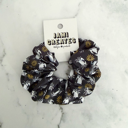 Maryland Flower Scrunchie