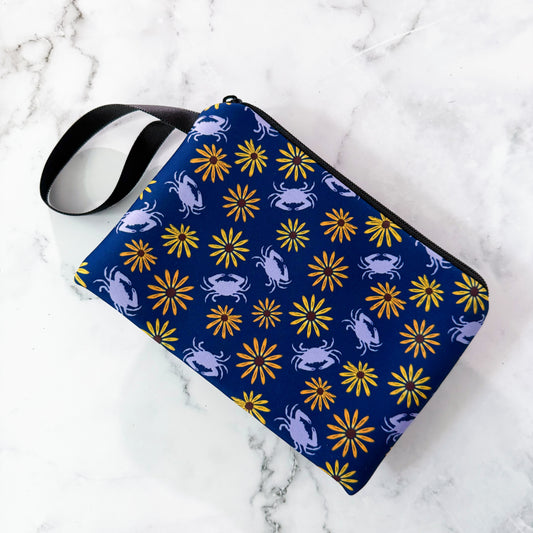 Maryland Crab and Flower Travel Neoprene Bag