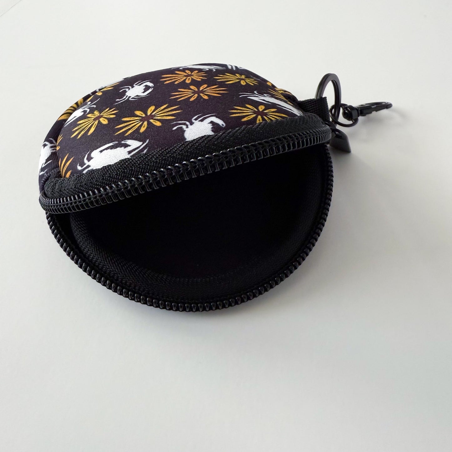 Black Maryland Crab Flower Patterned Coin Purse