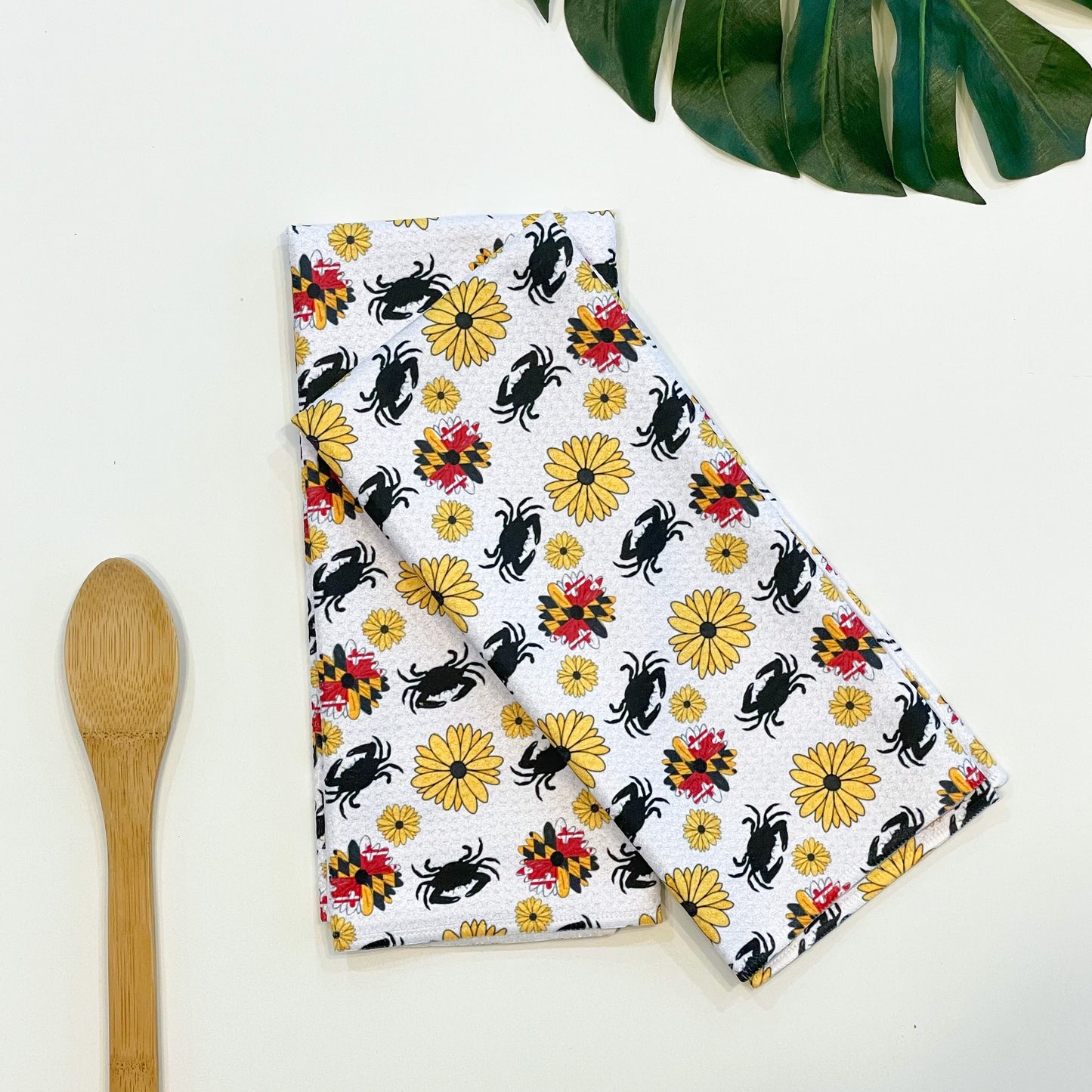 Maryland Flower & Crab Patterned Waffle Kitchen Dish Towel